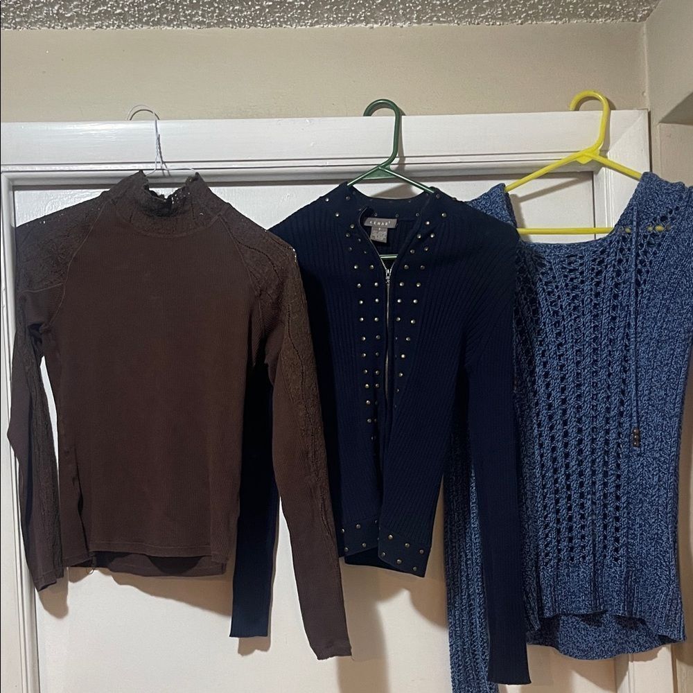 Brown and Blue Women's Sweater Set small